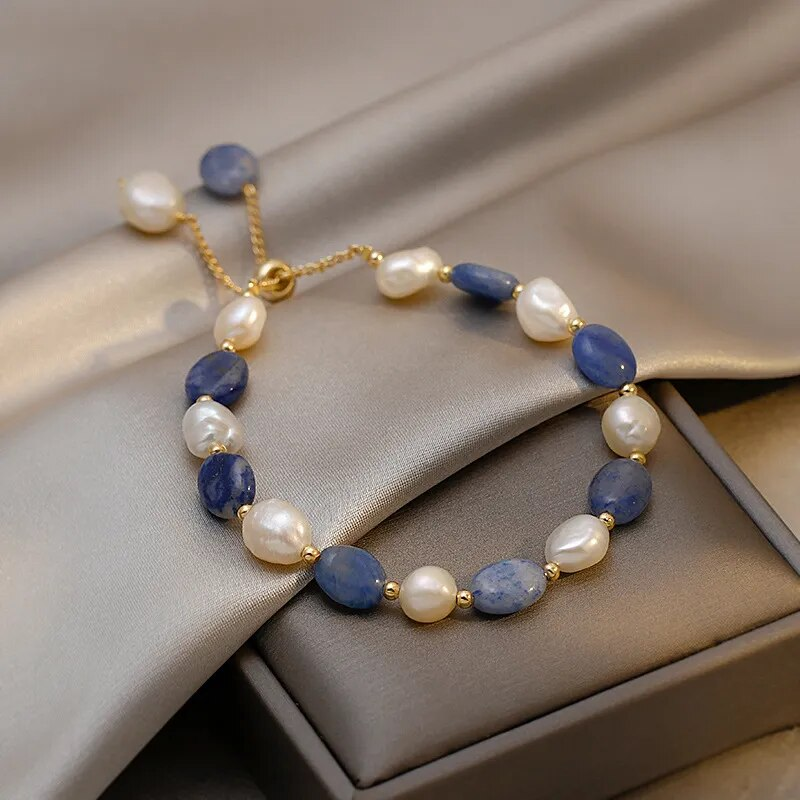 Elegantní náramek s oceánskými perlami