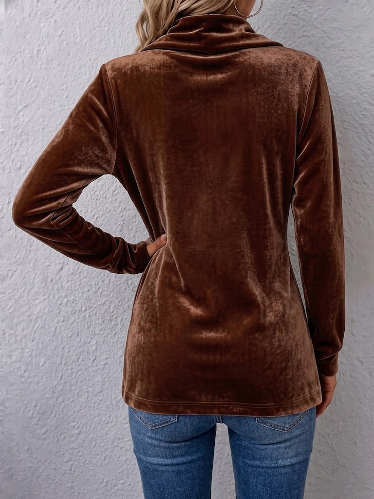 Helena | Vintage bunda s klopami, knoflíkovými detaily a rozepnutým předkem